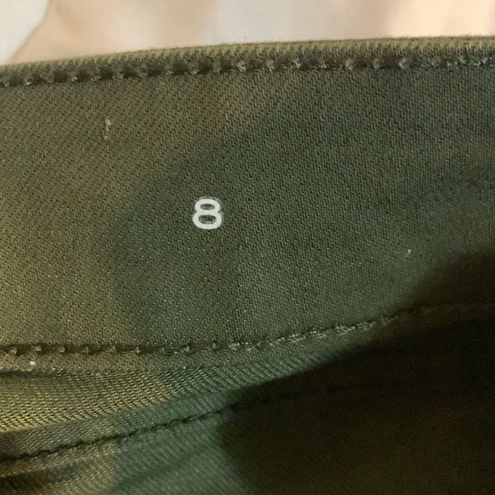 St Johns Bay Size 8 Straight Leg Ankle Cropped Dark Green - Picture 9 of 11